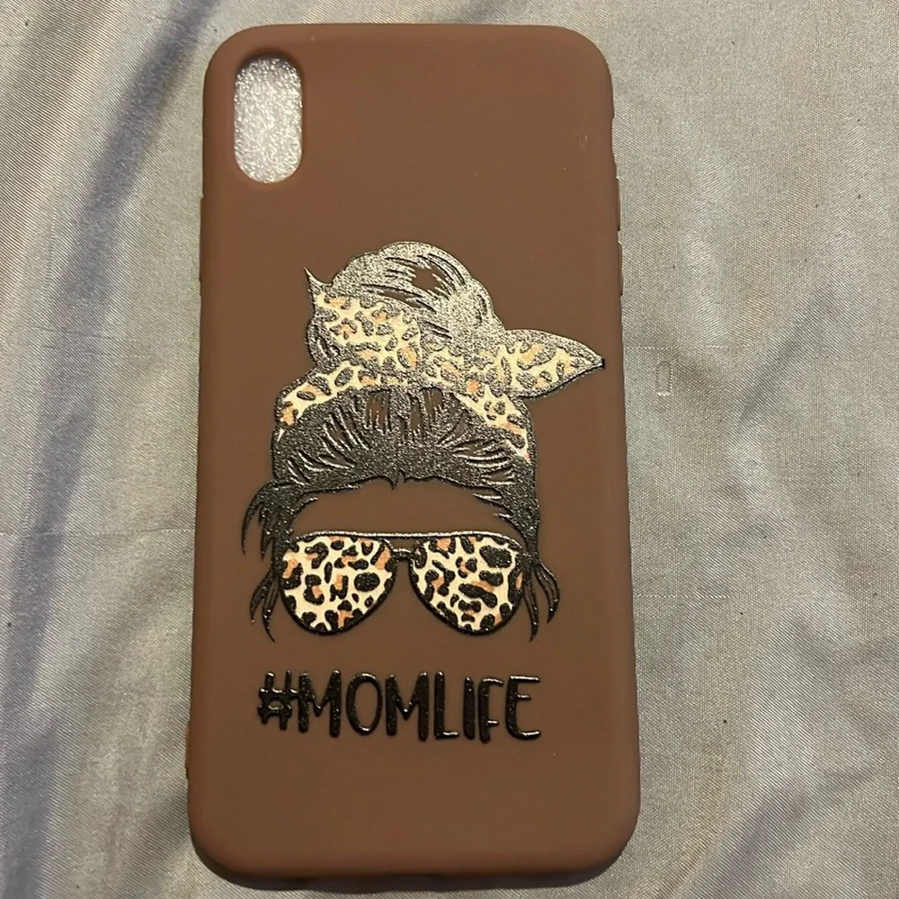 Mom life phone case